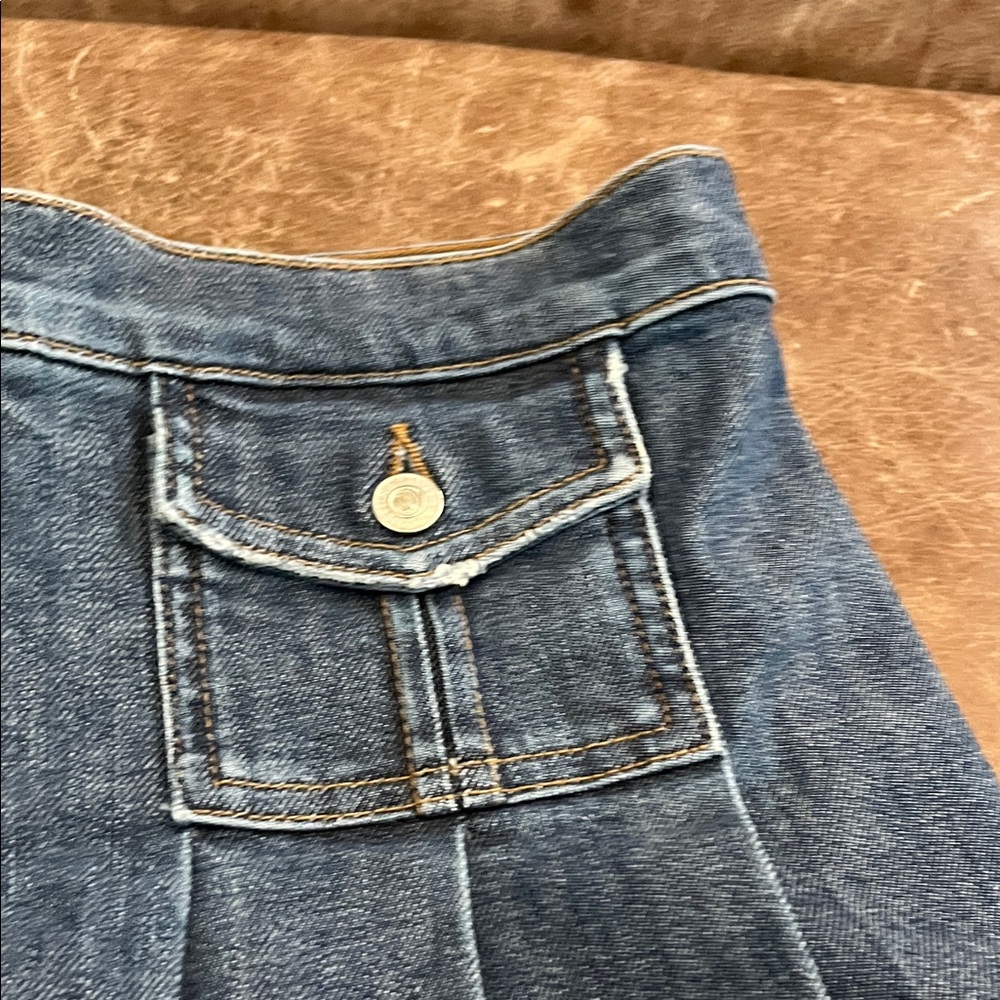Juicy Couture Classic Blue Denim Mini Skirt - Picture 6 of 8